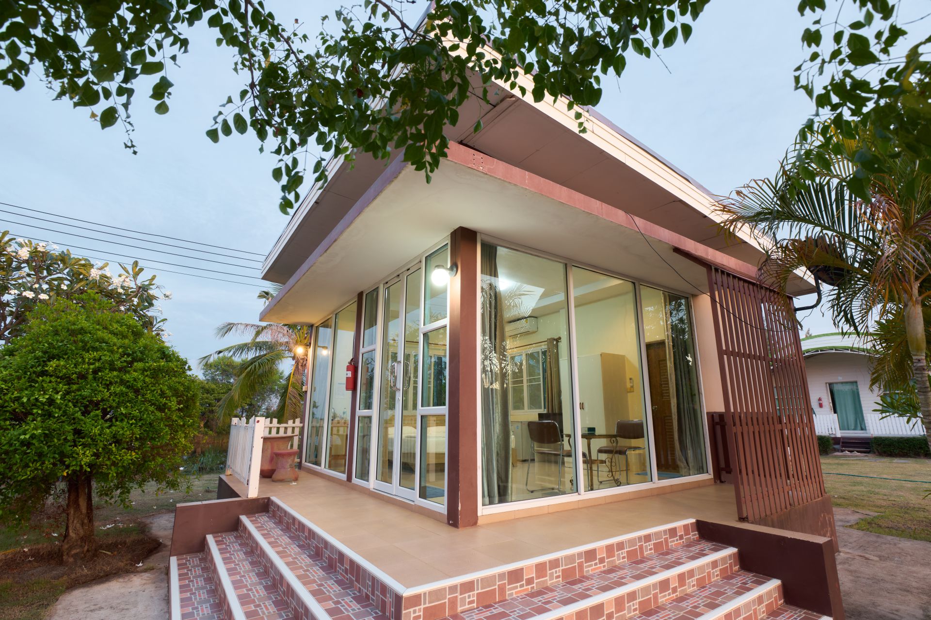 บ้านพักริมน้ำส่วนตัว