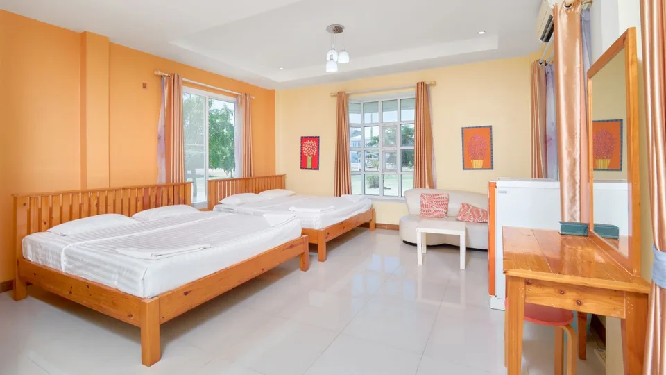Orange House - บ้านสีส้ม